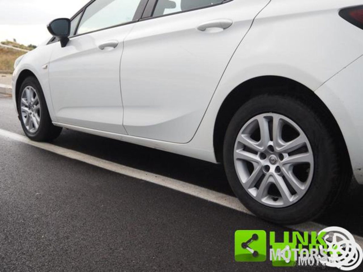 Opel Astra 1.6 CDTi 110CV Start&Stop 5 porte Business (9)