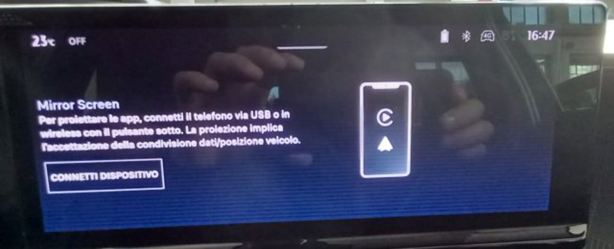 Lancia Ypsilon 1.2 mhev Edizione Cassina e-dct (17)