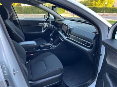 Kia Sportage 1.6 crdi mhev Business dct (14)