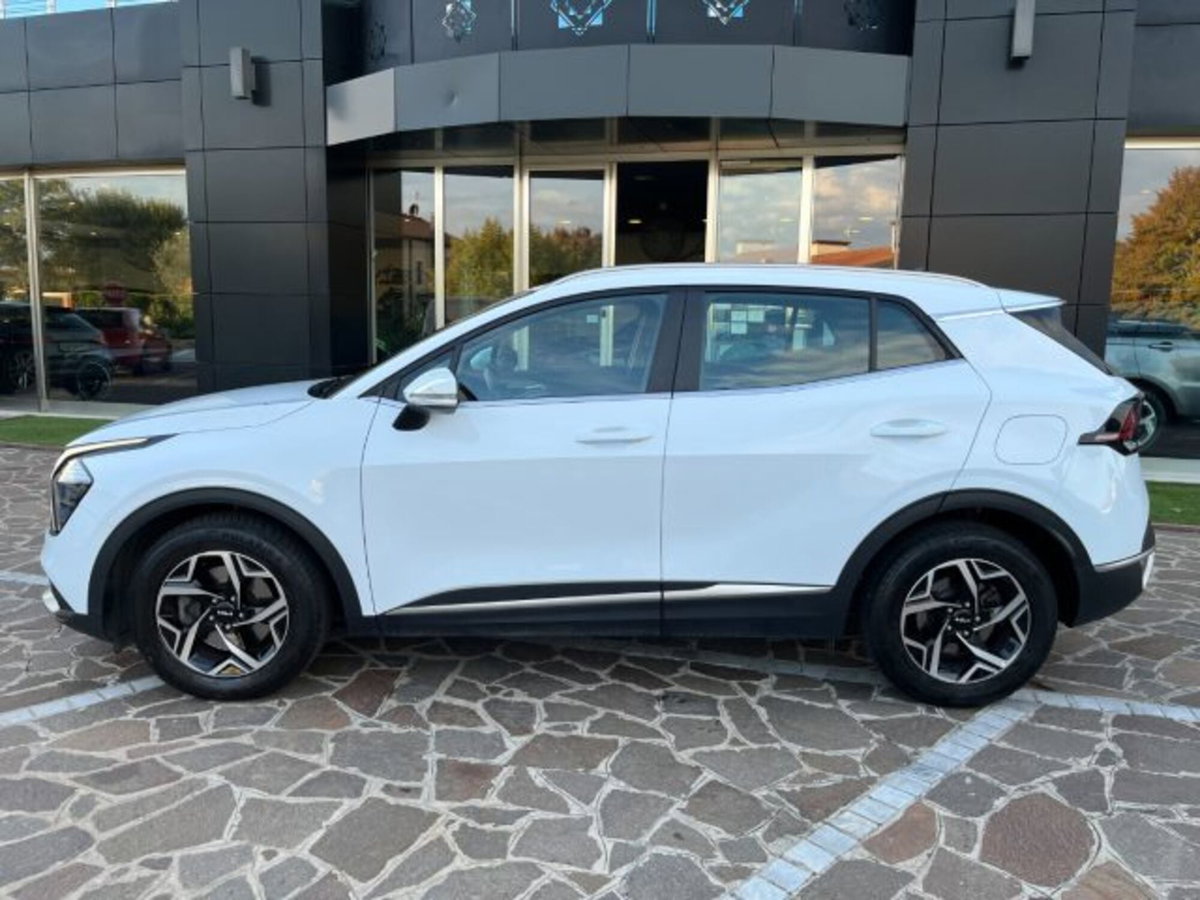 Kia Sportage 1.6 crdi mhev Business dct (5)