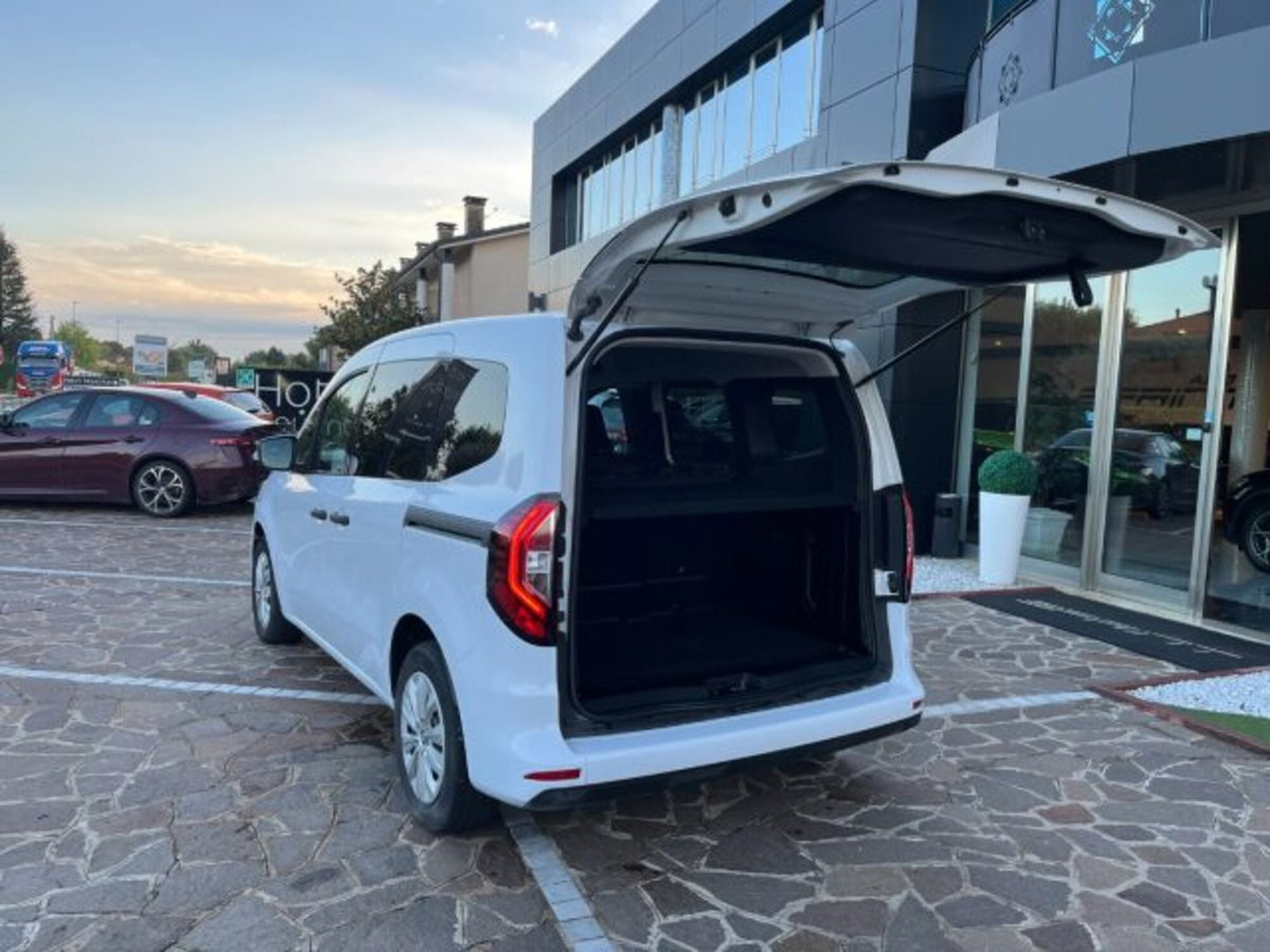 Renault Kangoo 1.3 tce Authentic 100cv (15)