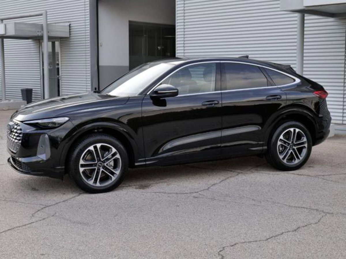 Audi Q5 Sportback 2.0 tfsi mhev+ S line 204cv s-tronic (2)