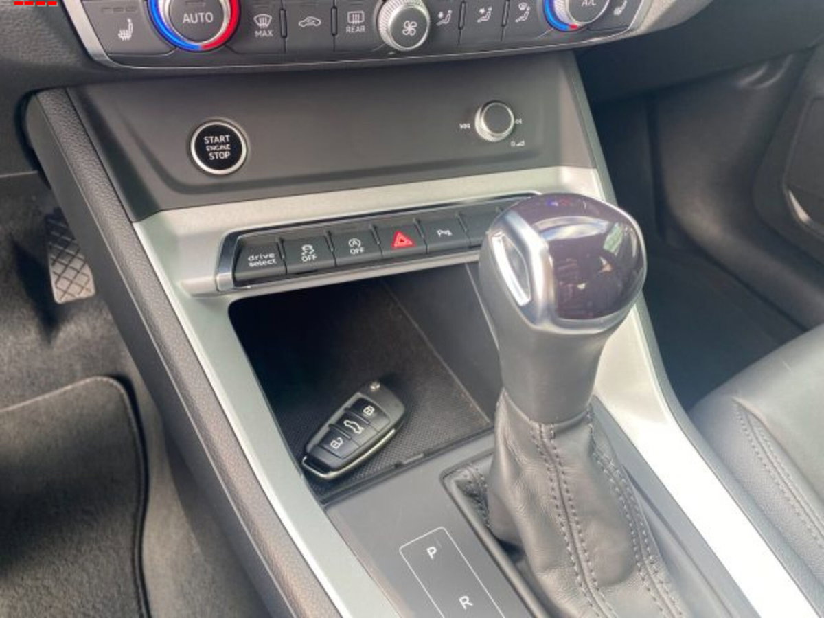Audi Q3 35 TFSI S tronic Business Advanced (13)