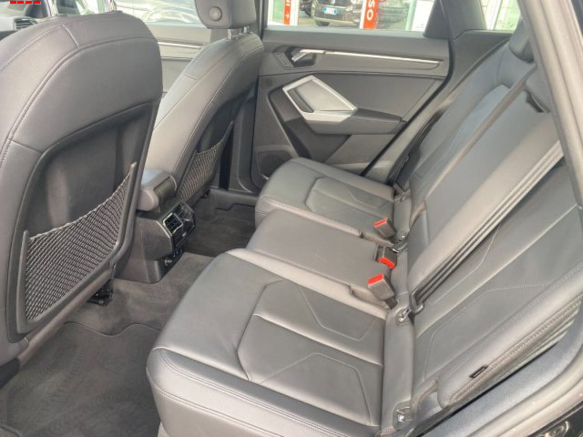 Audi Q3 35 TFSI S tronic Business Advanced (15)