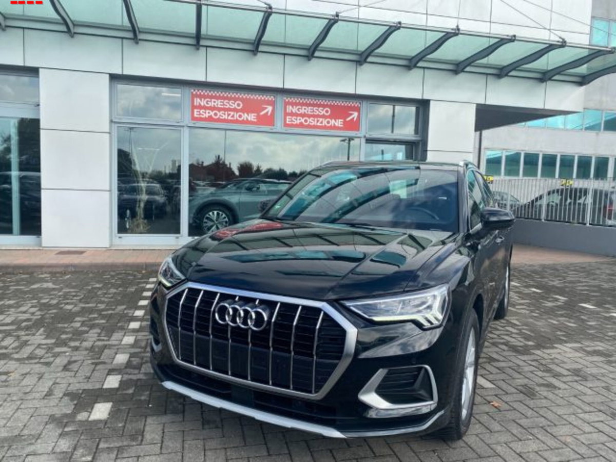 Audi Q3 35 TFSI S tronic Business Advanced (2)