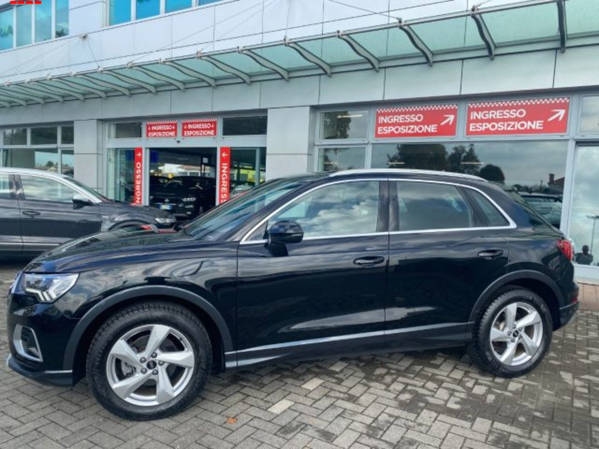 Audi Q3 35 TFSI S tronic Business Advanced (3)
