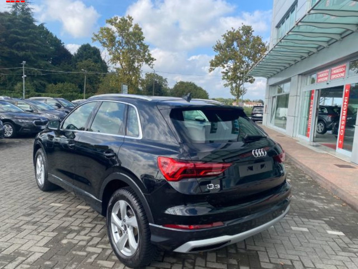 Audi Q3 35 TFSI S tronic Business Advanced (4)