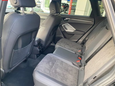 Audi Q3 35 TFSI S tronic S line edition (10)