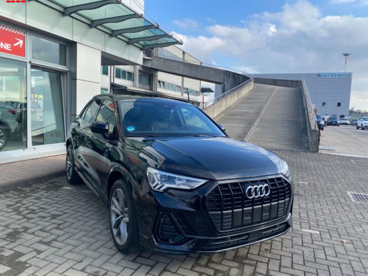 Audi Q3 35 TFSI S tronic S line edition (3)