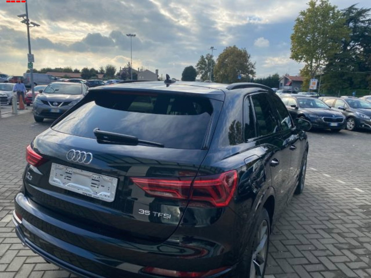Audi Q3 35 TFSI S tronic S line edition (5)