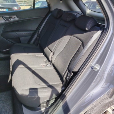 Kia Sportage 1.6 crdi mhev Business dct (5)