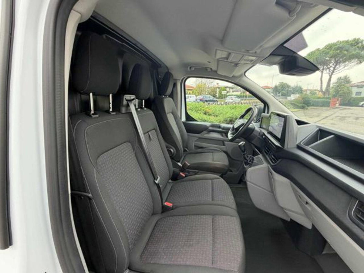 Ford Transit Custom Furgone 280 2.0 ecoblue 136cv Trend L1H1 A8 (13)