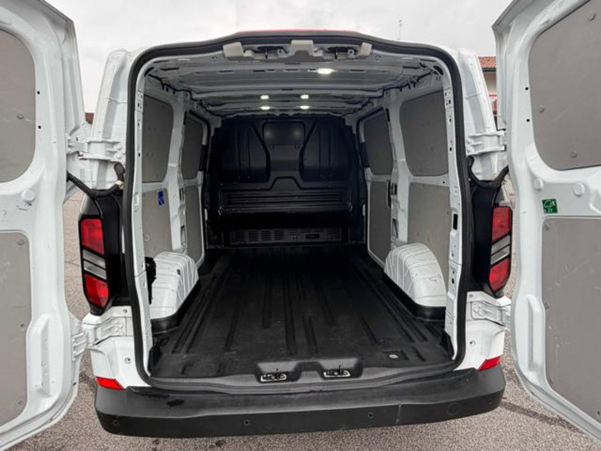 Ford Transit Custom Furgone 280 2.0 ecoblue 136cv Trend L1H1 A8 (9)