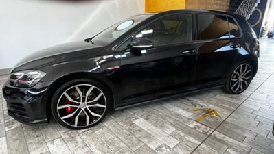 Volkswagen Golf GTI Performance 2.0 245 CV TSI DSG 5p. BMT (3)