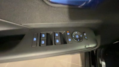 Hyundai Kona 1.6 gdi hev Business Advance Pack 2wd 129cv dct (11)