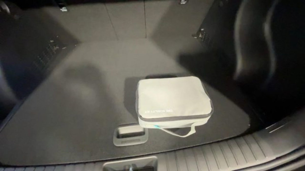Hyundai Kona 1.6 gdi hev Business Advance Pack 2wd 129cv dct (9)