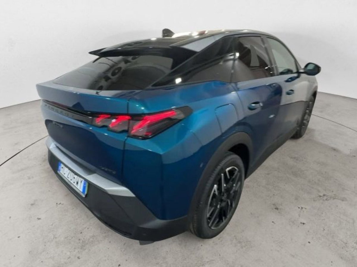 Peugeot 3008 1.2 hybrid 48V GT 136cv e-dcs6 (6)
