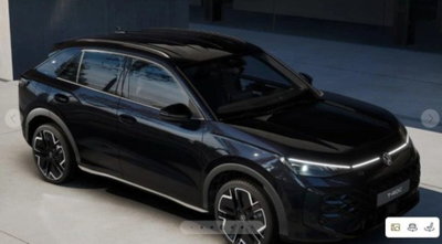 Volkswagen T-Roc 1.5 etsi R-Line 150cv dsg (3)