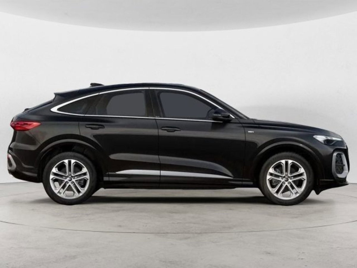 Audi Q5 Sportback 2.0 tdi mhev+ S line quattro 204cv s-tronic (7)
