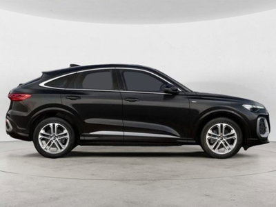 Audi Q5 Sportback 2.0 tdi mhev+ S line quattro 204cv s-tronic (7)