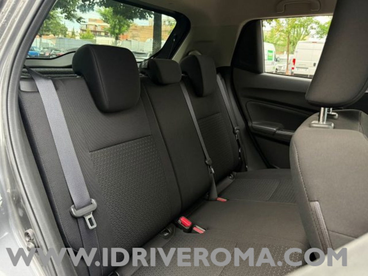 Suzuki Swift 1.2 Hybrid CVT Easy Top (10)