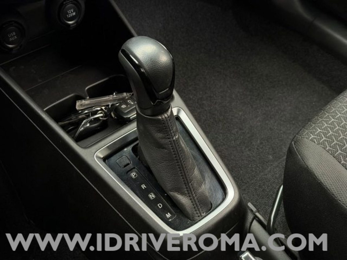 Suzuki Swift 1.2 Hybrid CVT Easy Top (15)