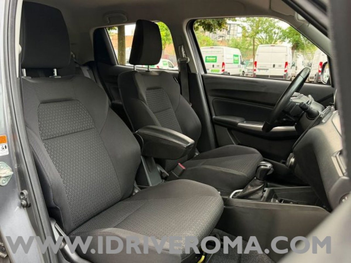 Suzuki Swift 1.2 Hybrid CVT Easy Top (9)