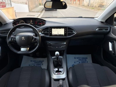 Peugeot 308 SW BlueHDi 120 S&S EAT6 GT Line (13)