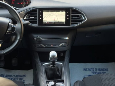 Peugeot 308 SW BlueHDi 120 S&S EAT6 GT Line (16)