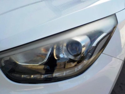Hyundai ix35 1.7 CRDi 2WD Xpossible (11)