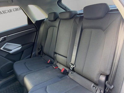 Audi Q3 35 TDI quattro S tronic Business (12)