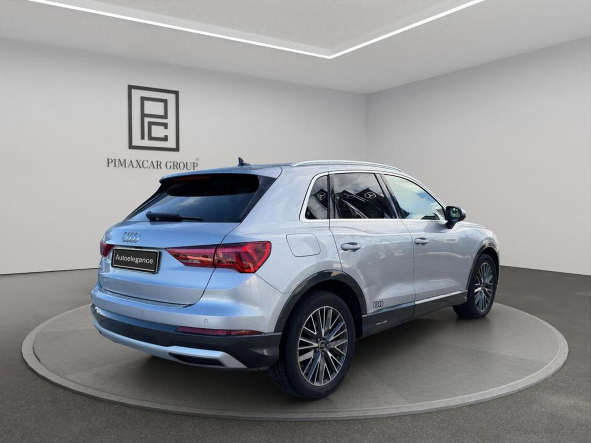 Audi Q3 35 TDI quattro S tronic Business (4)