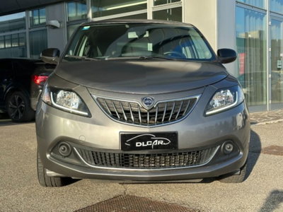 Lancia Ypsilon 1.0 FireFly 5 porte S&S Hybrid Ecochic Silver (4)