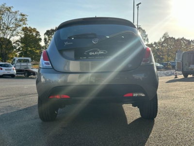 Lancia Ypsilon 1.0 FireFly 5 porte S&S Hybrid Ecochic Silver (9)
