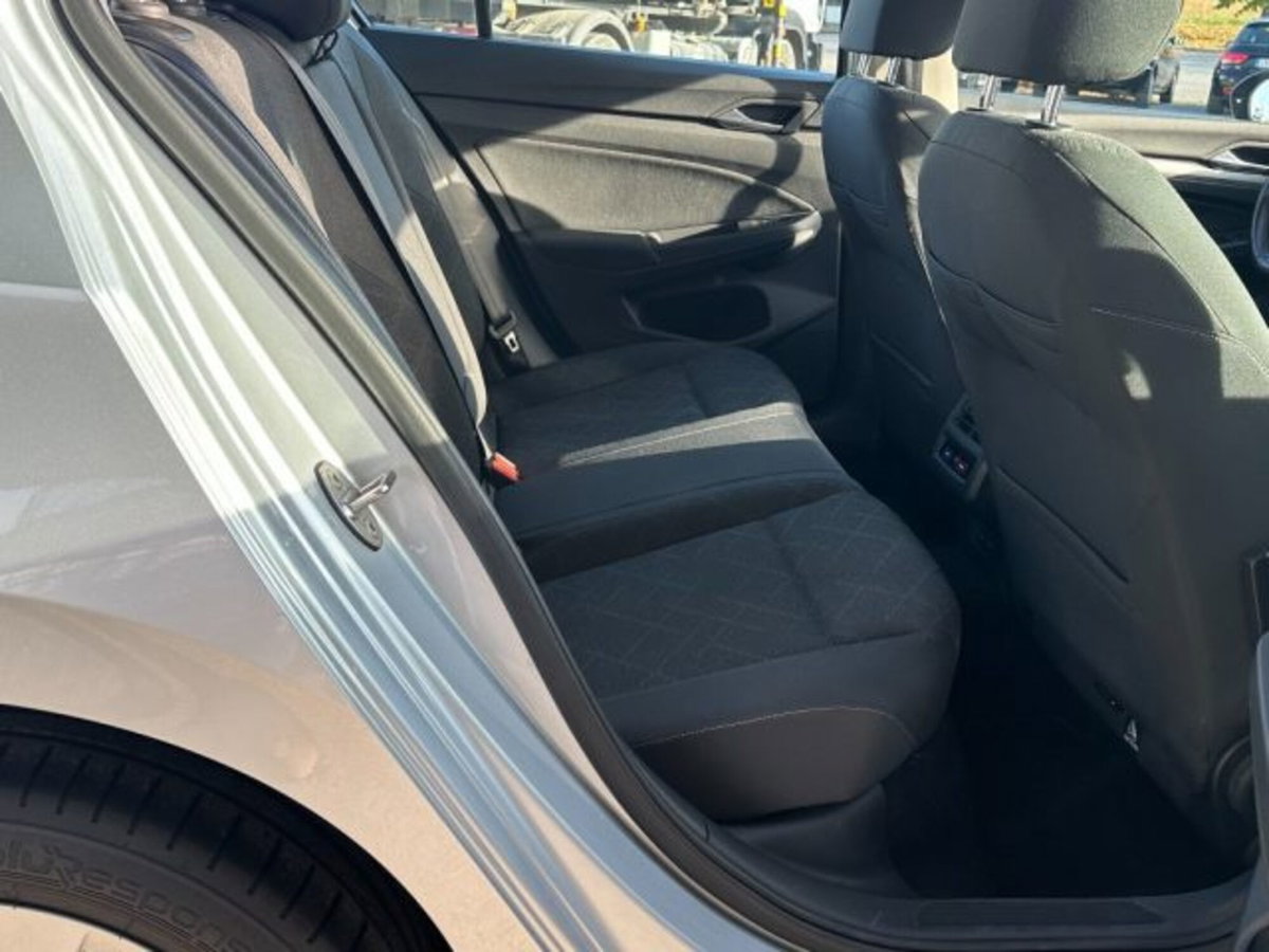 Volkswagen Golf 2.0 TDI SCR Style (16)