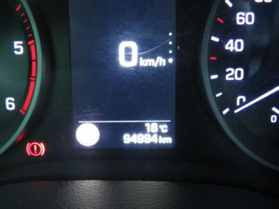 Hyundai Tucson 1.7 CRDi XPossible (12)