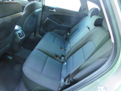 Hyundai Tucson 1.7 CRDi XPossible (18)