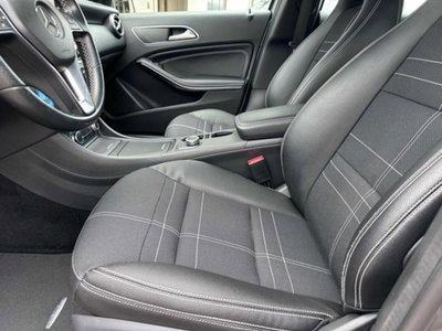 Mercedes-Benz Classe A 250 Automatic Sport (11)