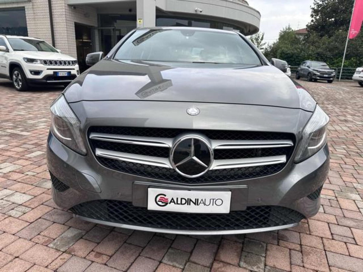 Mercedes-Benz Classe A 250 Automatic Sport (16)