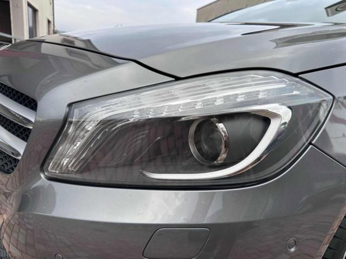 Mercedes-Benz Classe A 250 Automatic Sport (17)