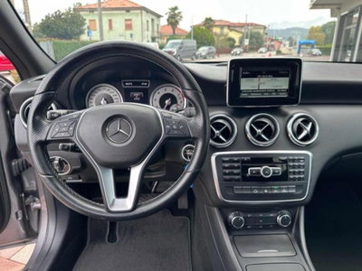 Mercedes-Benz Classe A 250 Automatic Sport (3)