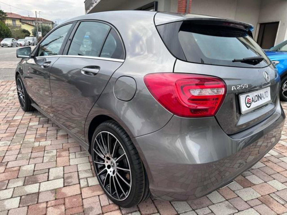 Mercedes-Benz Classe A 250 Automatic Sport (5)