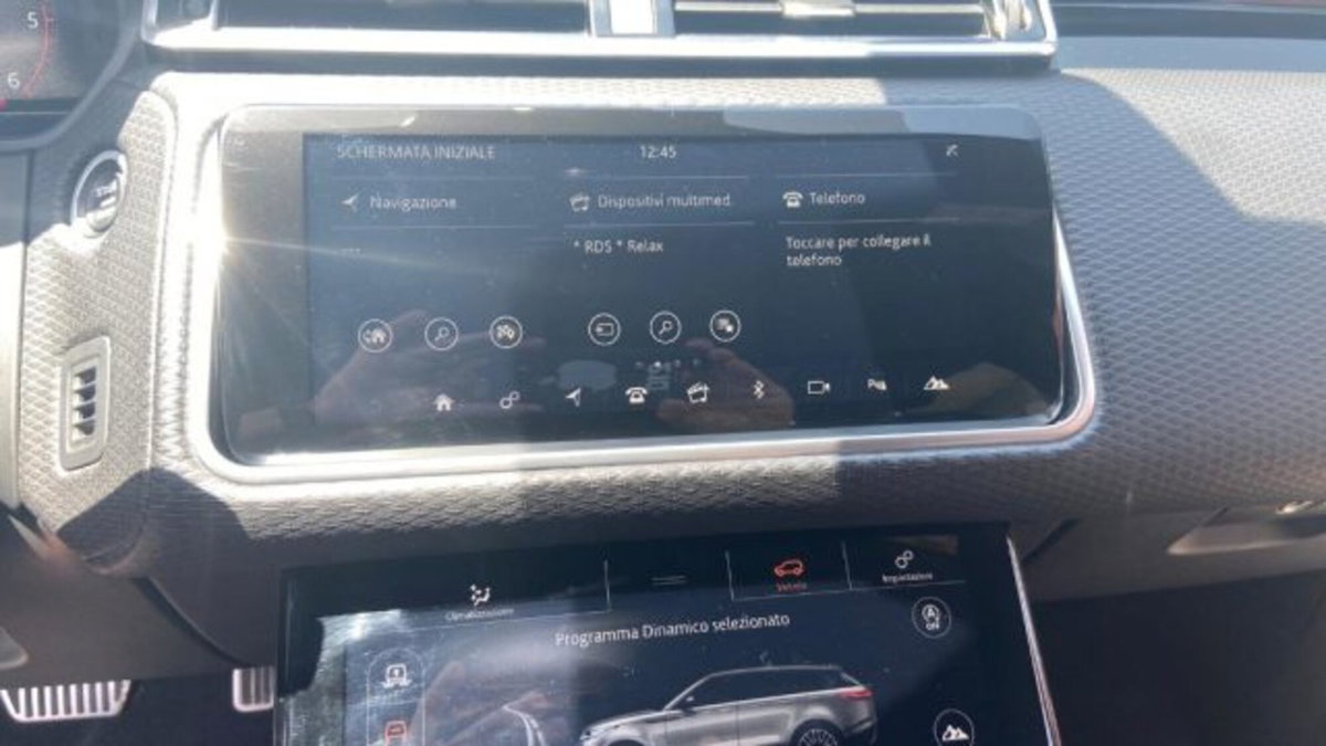 Land Rover Range Rover Velar 3.0 V6 SD6 300 CV R-Dynamic (10)