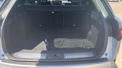 Land Rover Range Rover Velar 3.0 V6 SD6 300 CV R-Dynamic (19)