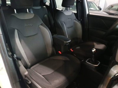 Jeep Renegade 1.6 Mjt 130 CV Limited (14)