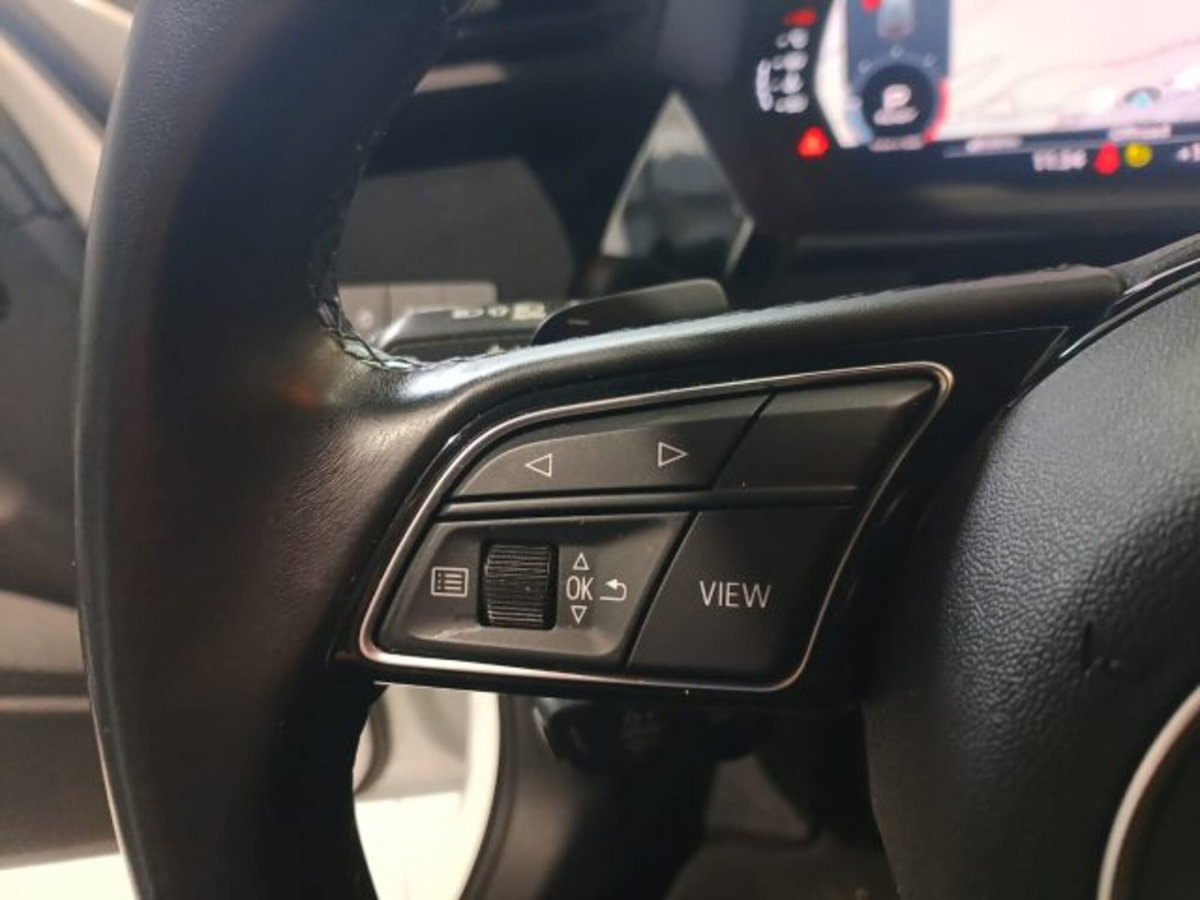 Audi A3 Sportback 35 TDI S tronic Business (14)
