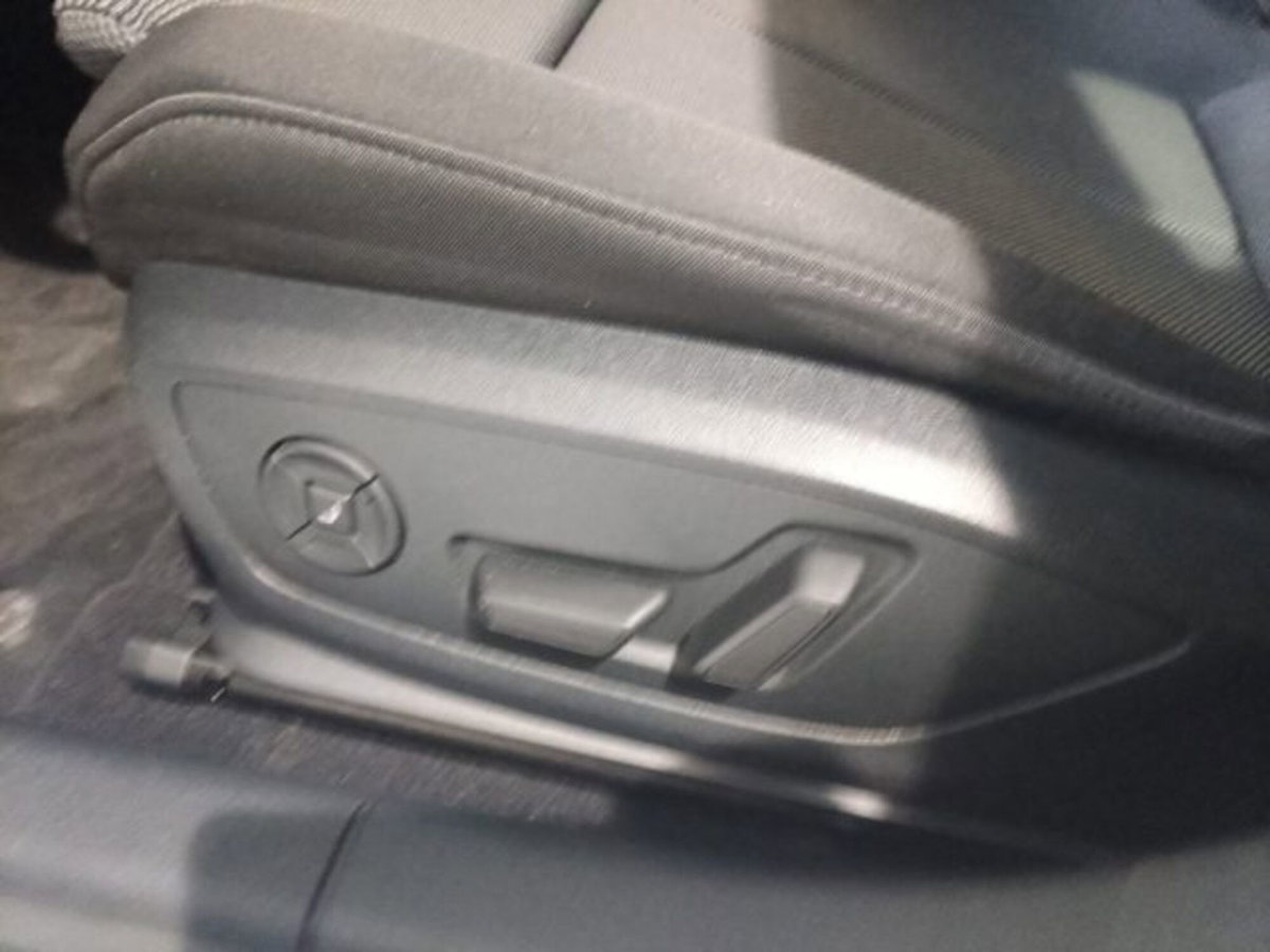 Audi A3 Sportback 35 TDI S tronic Business (18)
