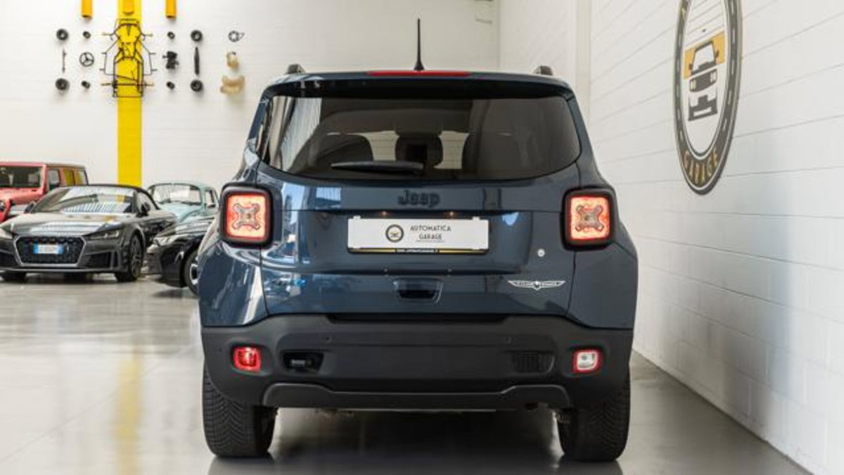 Jeep Renegade 1.3 t4 phev Trailhawk 4xe at6 (4)