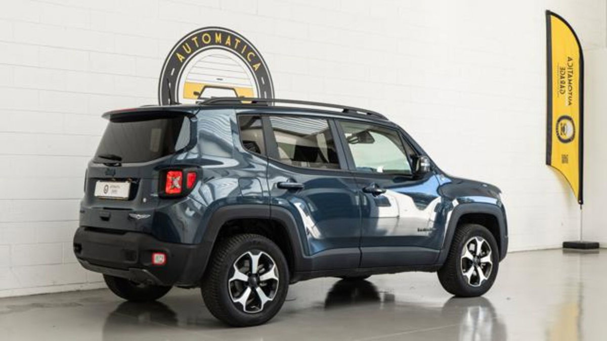 Jeep Renegade 1.3 t4 phev Trailhawk 4xe at6 (5)