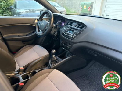 Hyundai i20 1.2 5 porte Classic (7)